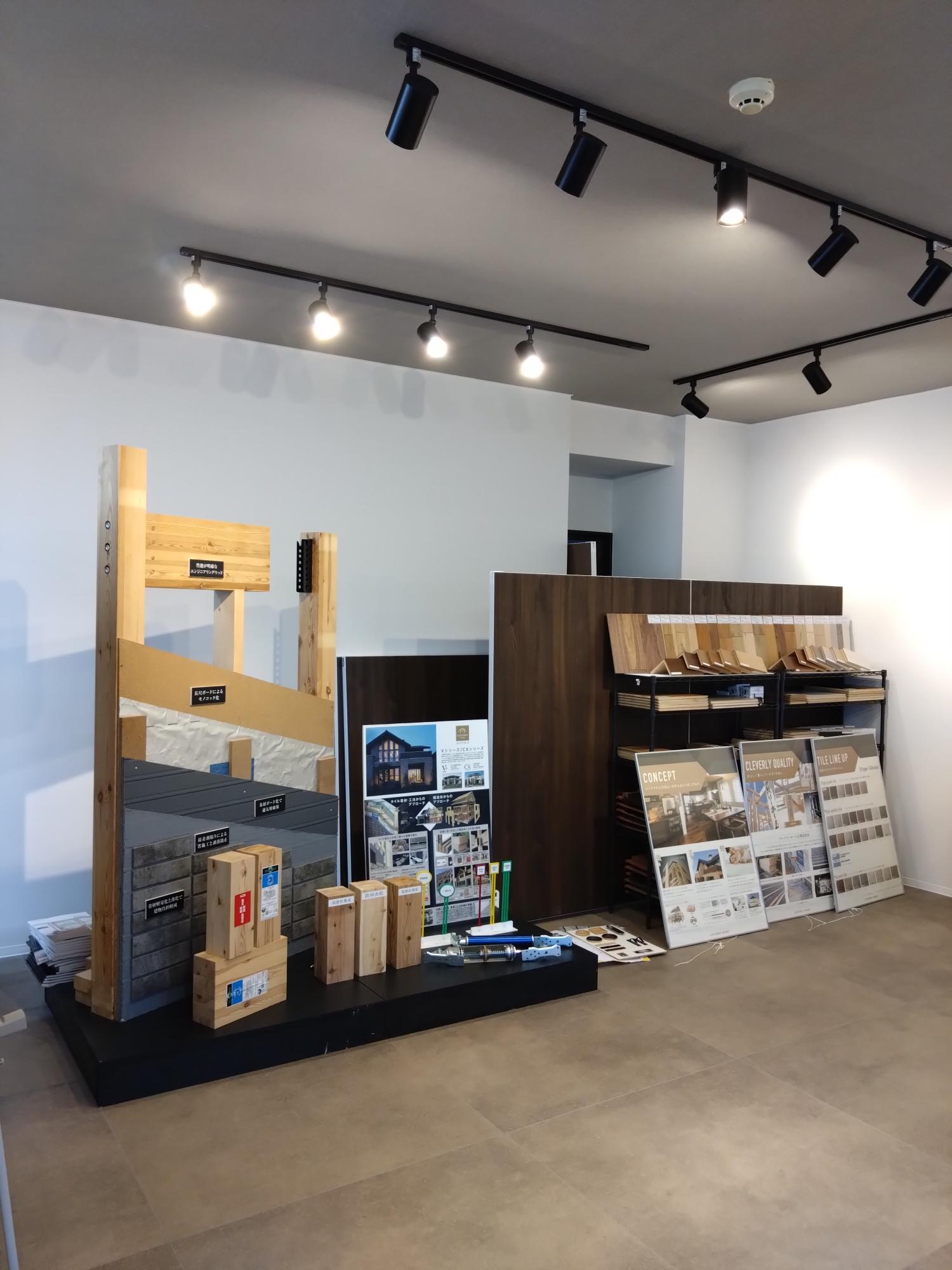 那覇市田原の那覇店でもお打ち合わせ可能です。