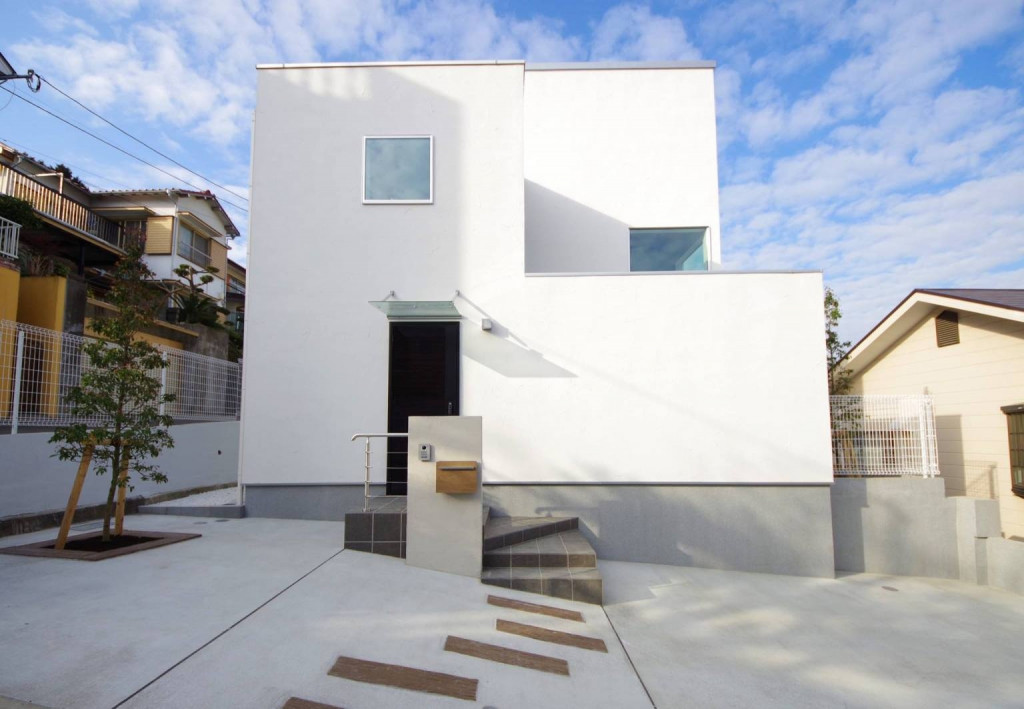 白色の家のデザイン実例１２選と知っておきたい注意点 注文住宅の無料相談窓口auka アウカ
